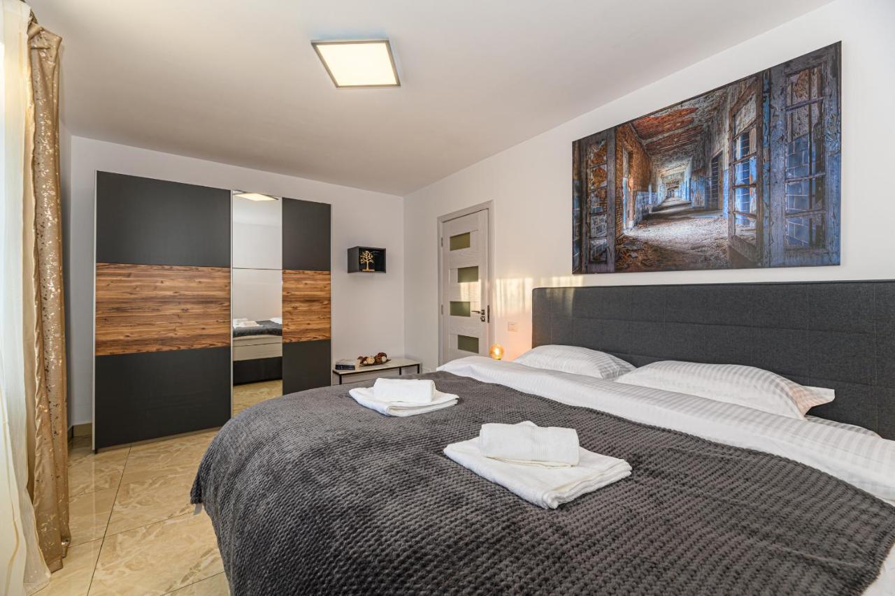 Casa Aurora 1 * Braşov